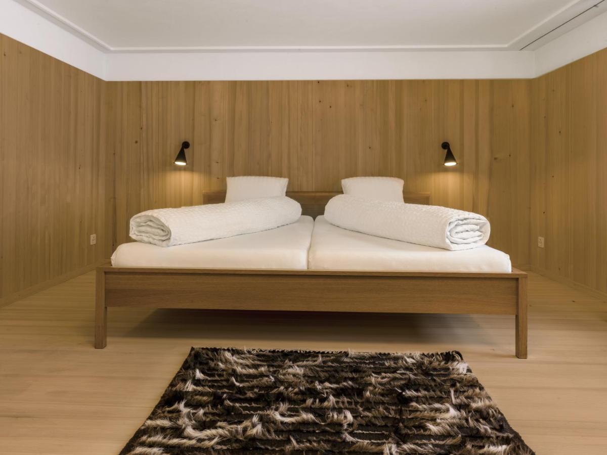 Hotel Alpina Vals Bagian luar foto