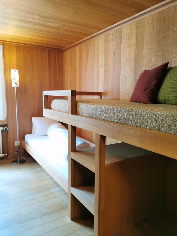 Hotel Alpina Vals Bagian luar foto